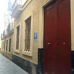بيت ضيافة Casa Nautilus كاديز