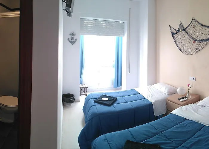 Casa Nautilus בית הארחה קדיז