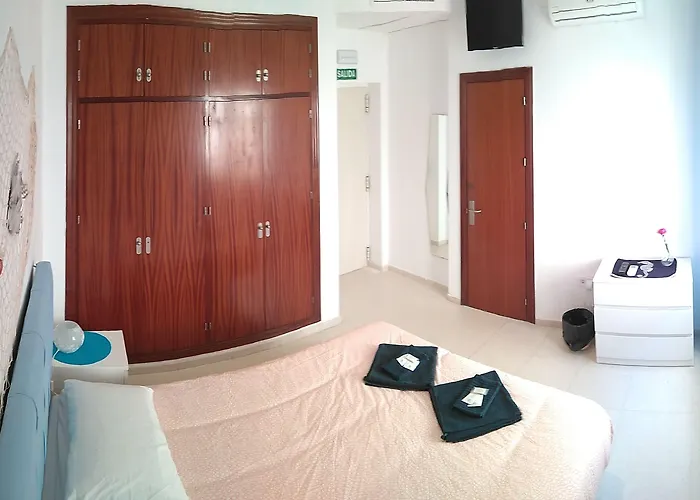 Casa Nautilus 게스트하우스 카디스